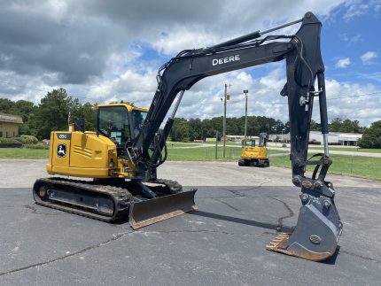 John Deeree 85G EXCAVATOR