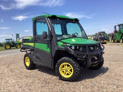 John Deere GATOR XUV 835R